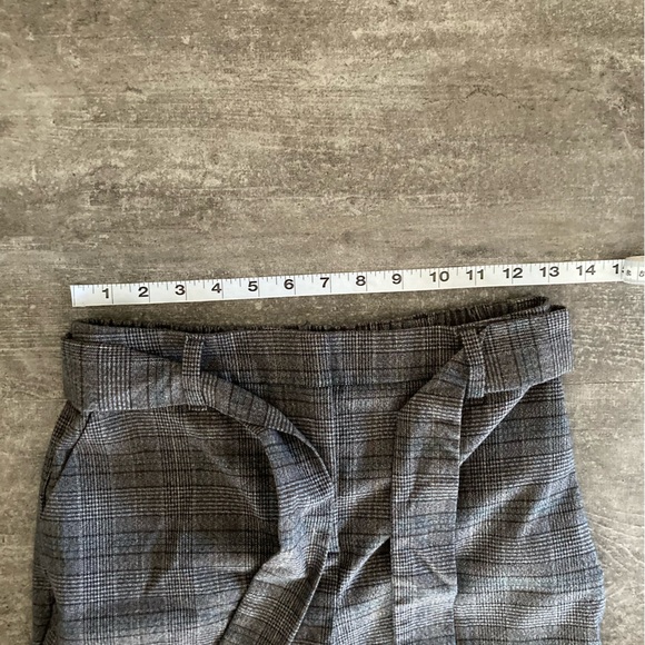 Reitmans High-Waisted Pants - Size 2 Petite - Picture 4 of 4